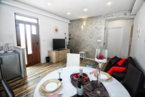 Отель Apartments and Rooms Lorena 236  Ровинь